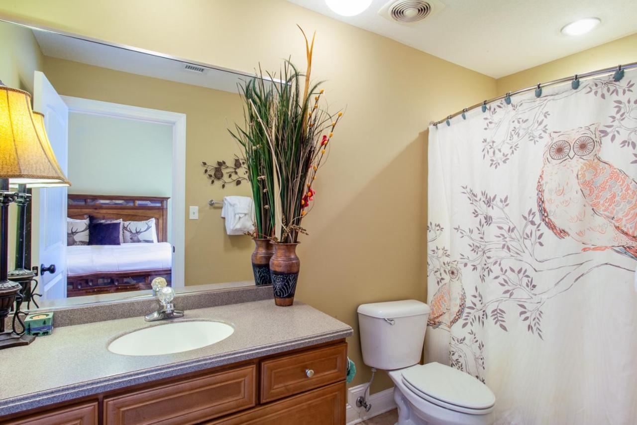 Convenient Gatlinburg Condo Luaran gambar