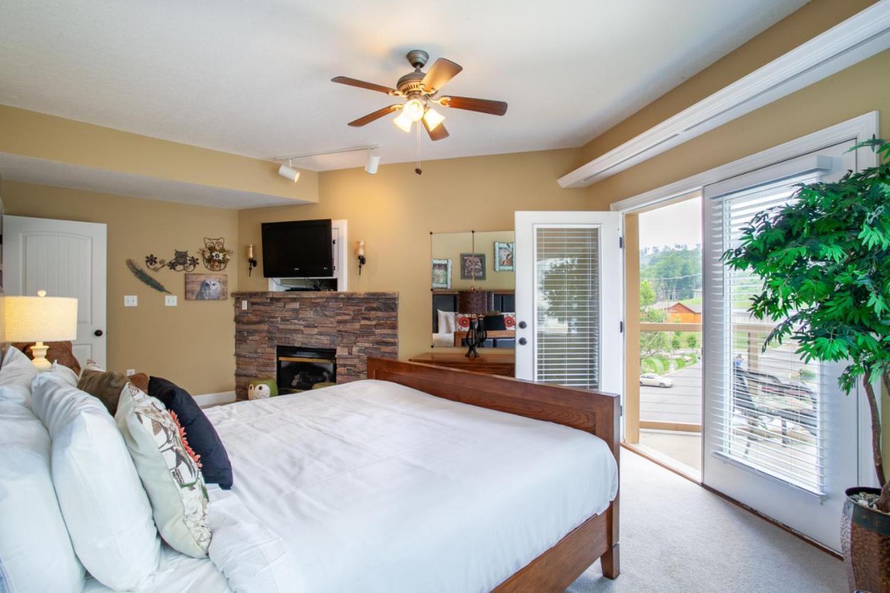 Convenient Gatlinburg Condo Luaran gambar